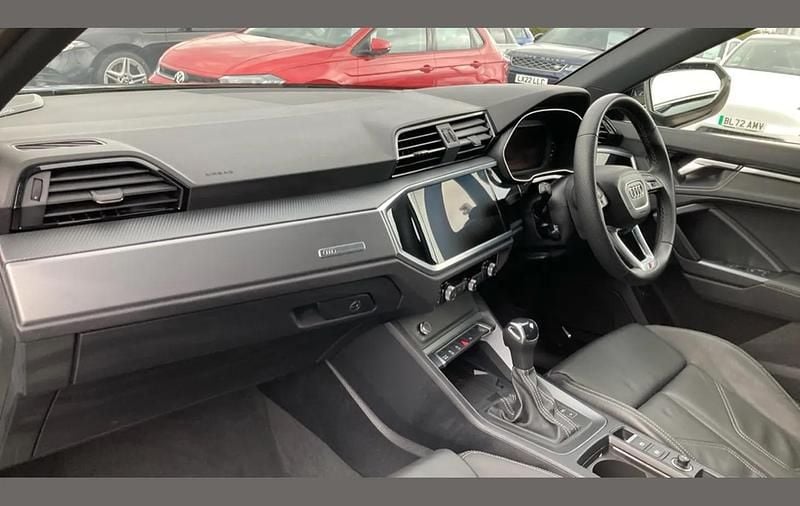 Used Audi Q3 S-Line 150 HP (110 kW) 2024 Grey SUV