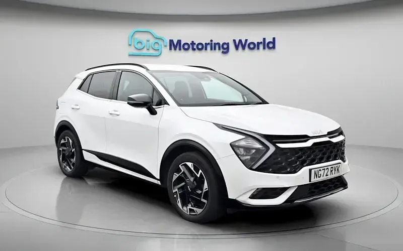 Used Kia Sportage GT-Line 265 HP (194 kW) 2023 White SUV