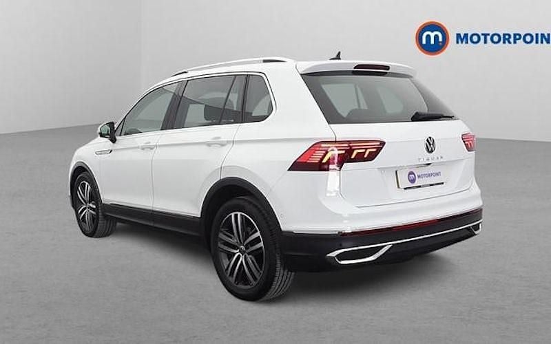 Used VW Tiguan Elegance 150 HP (110 kW) 2023 White SUV
