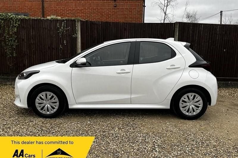Used Mazda 2 2023 White Hatchback