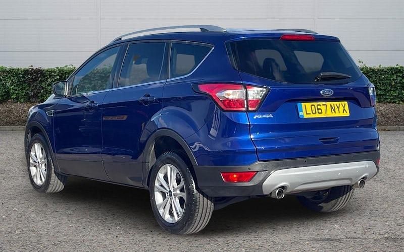 Used Ford Kuga Titanium 120 HP (88 kW) 2017 Blue SUV
