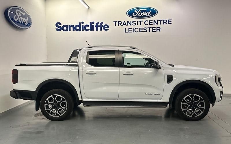 Used Ford Ranger Wildtrack 241 HP (177 kW) 2024 Frozen white (solid paint) Pickup