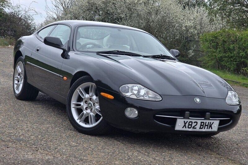 Black Used 2001 Jaguar XK8 Coupe | £6,450 (Super price) - Image 1/1
