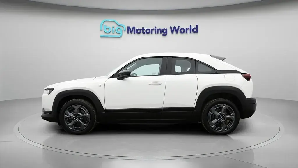 Usado Mazda MX30 Prime-Line 170 HP (125 kW) 2024 Branco SUV