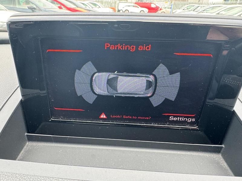 Used Audi Q3 S-Line 150 HP (110 kW) 2018 White SUV