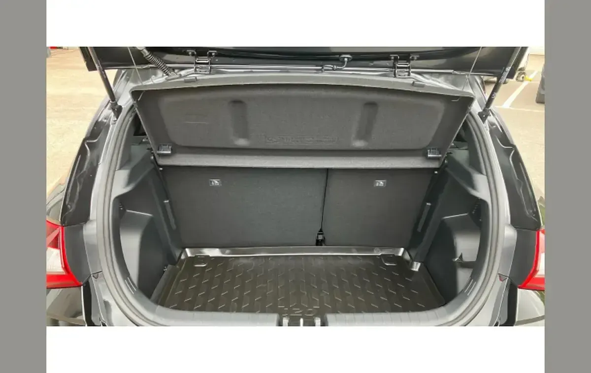 Used Hyundai i20 Blackline 90 HP (66 kW) 2025 Other Hatchback