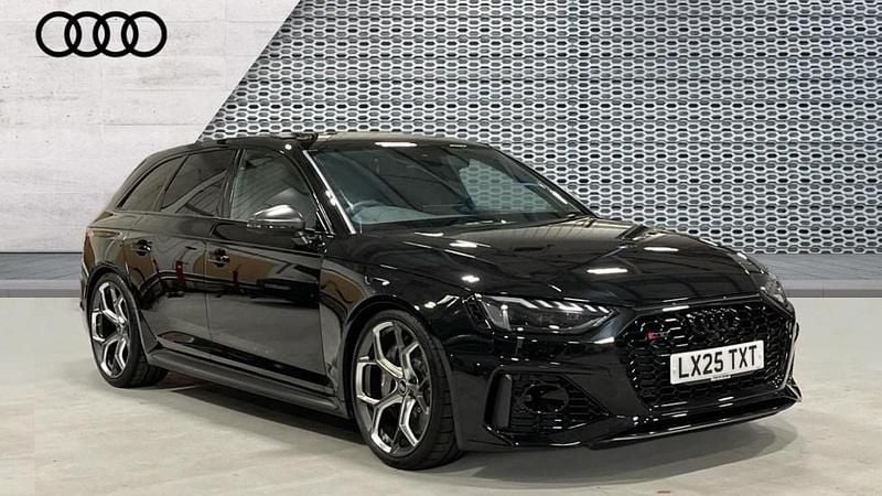 Black Used 2025 Audi RS4 Advanced Estate | £84,990 - Image 1/4