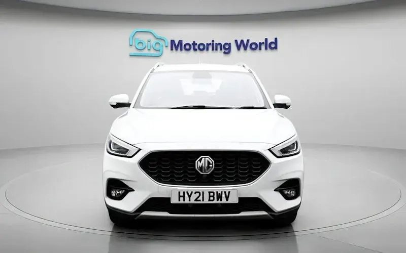 Usado MG ZS Exclusive 106 HP (77 kW) 2024 SUV