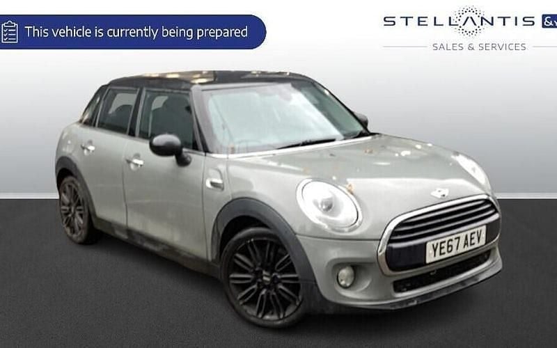 Used 2017 Mini Cooper Hatch Hatchback | £7,760 (Good price) - Image 1/1