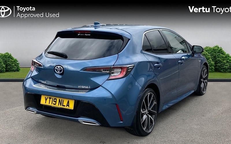 Used Toyota Corolla 184 HP (135 kW) 2022 Hatchback