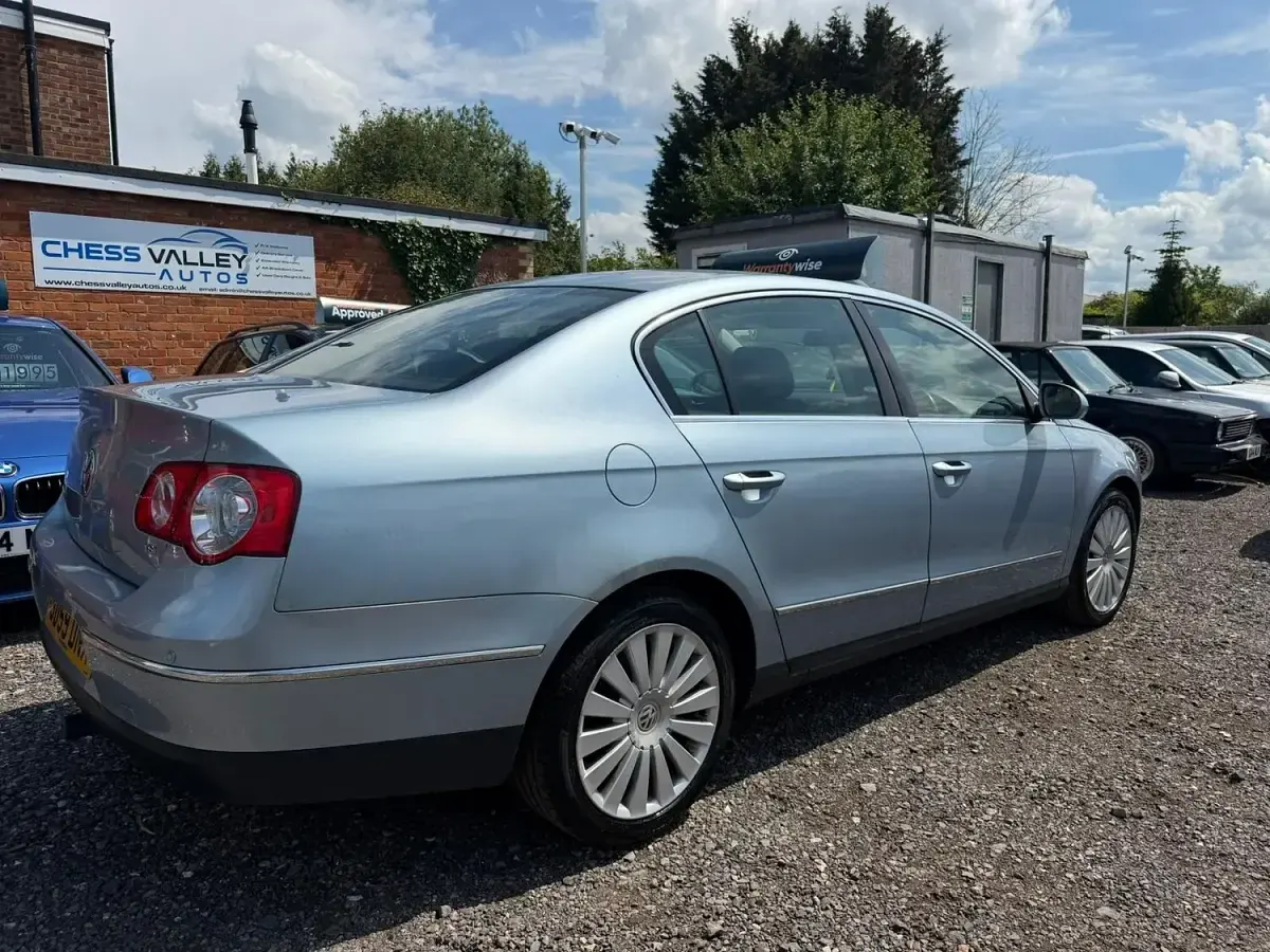 Used VW Passat Highline 160 HP (117 kW) 2009 Blue Sedan
