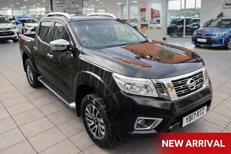 Used Nissan Navara Tekna 2017 Black Pickup