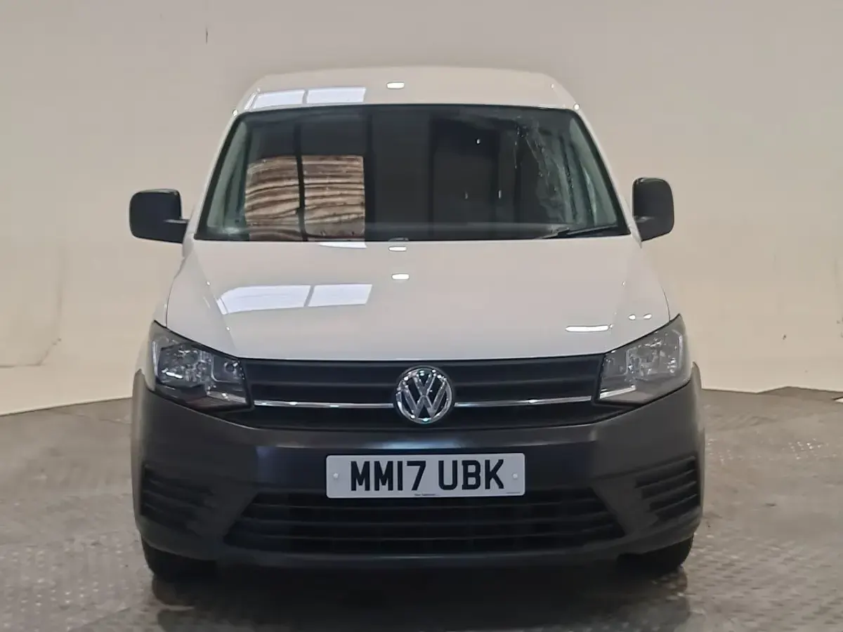 Used VW Caddy Startline 102 HP (75 kW) 2017 White MPV