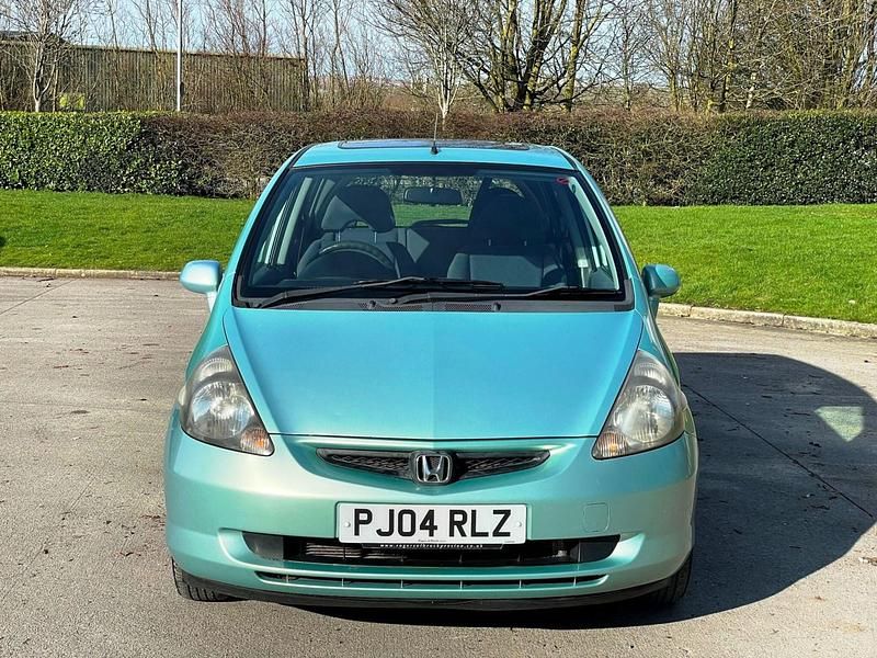 Used Honda Jazz SE 82 HP (60 kW) 2004 Green Hatchback