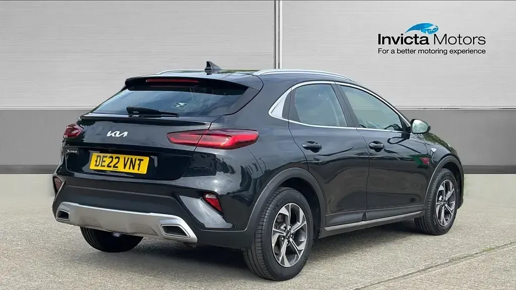 Begagnad Kia XCeed 2022 Svart SUV