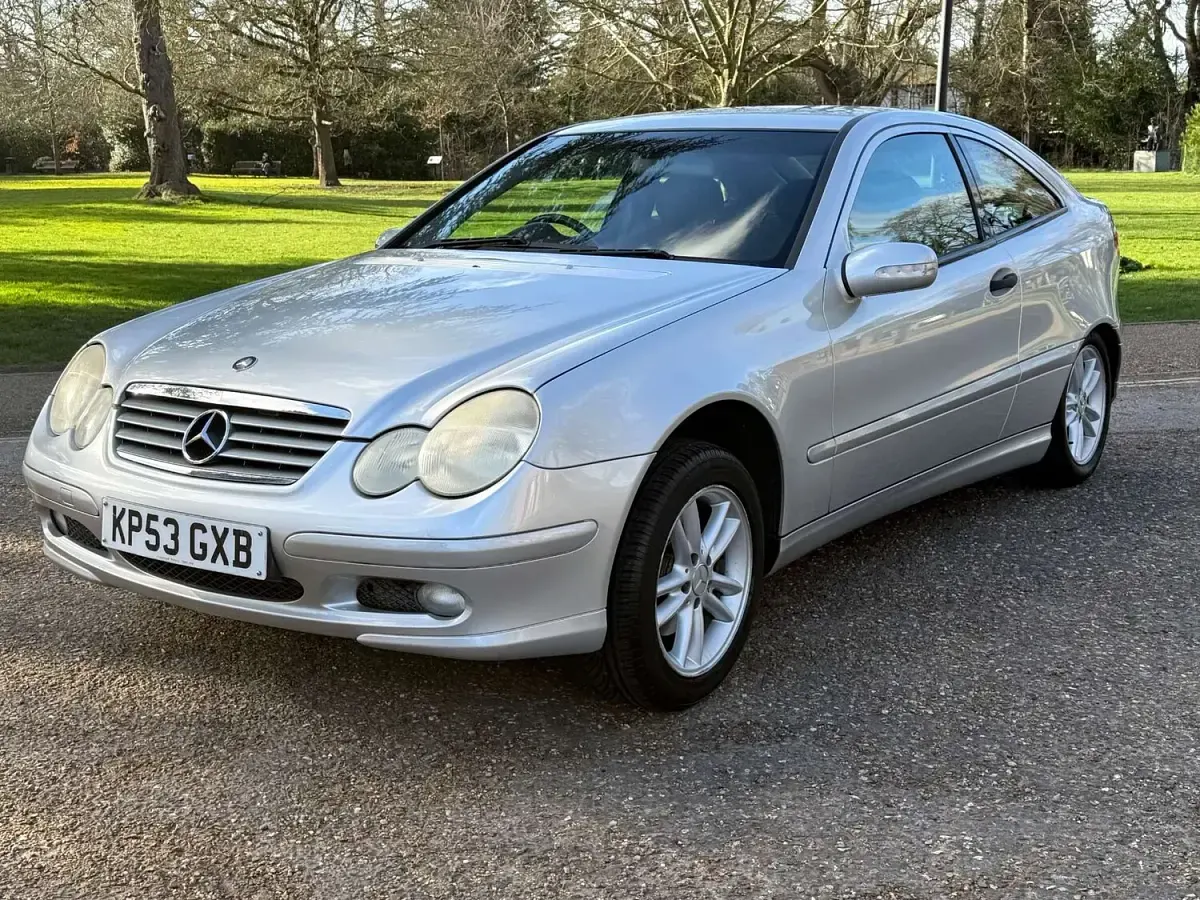 Used Mercedes C200 SE 2003 Silver Coupe