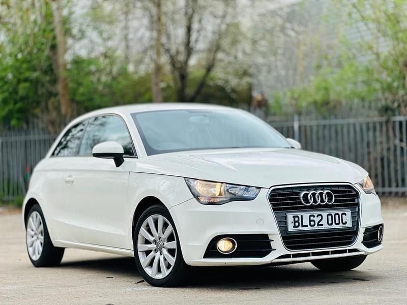 Used Audi A1 Sport 122 HP (89 kW) 2013 White Hatchback