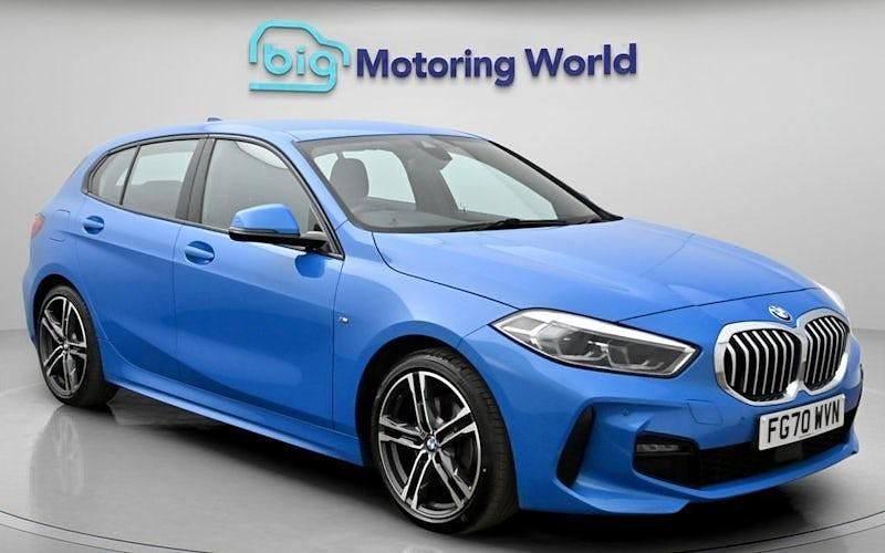 Used BMW 118 M Sport 140 HP (102 kW) 2020 Blue Hatchback