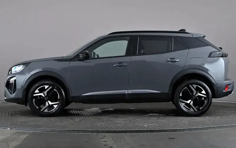 Used Peugeot 2008 Allure 131 HP (96 kW) 2025 SUV