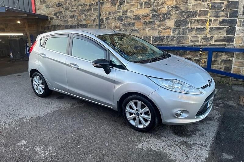 Used 2011 Ford Fiesta Zetec | £2,290 (Good price) - Image 1/1