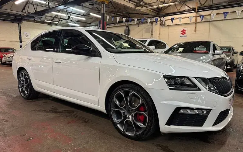 Used Skoda Octavia vRS 230 HP (169 kW) 2018 Hatchback