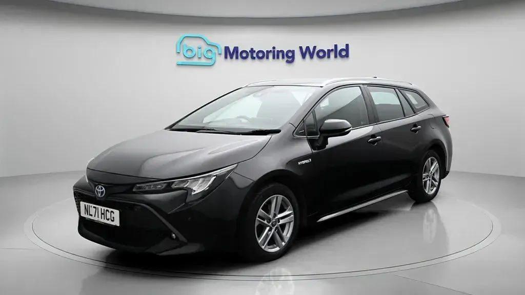 Begagnad Toyota Corolla 122 HK (89 kW) 2021 Svart Kombi