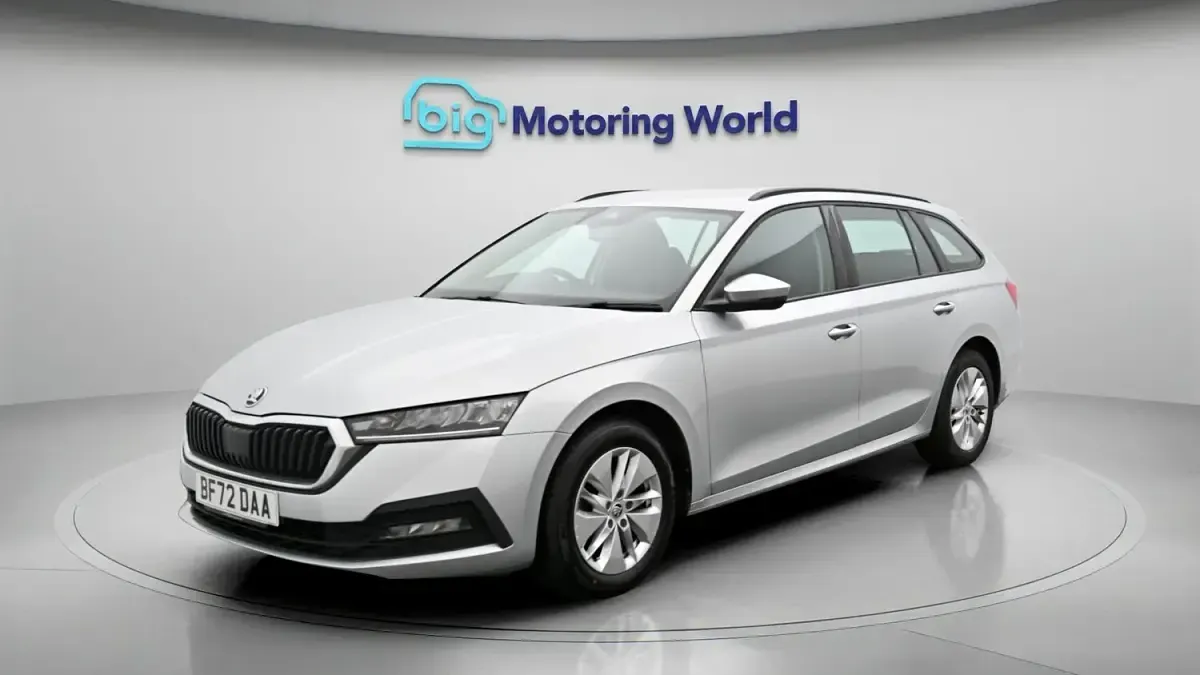 Used Skoda Octavia SE Technology 150 HP (110 kW) 2022 Silver Estate