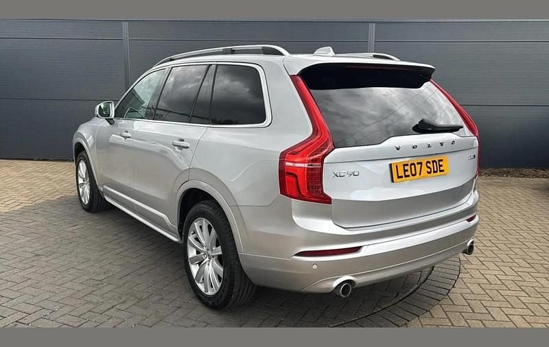Used Volvo XC90 Momentum 232 HP (170 kW) 2019 Silver SUV