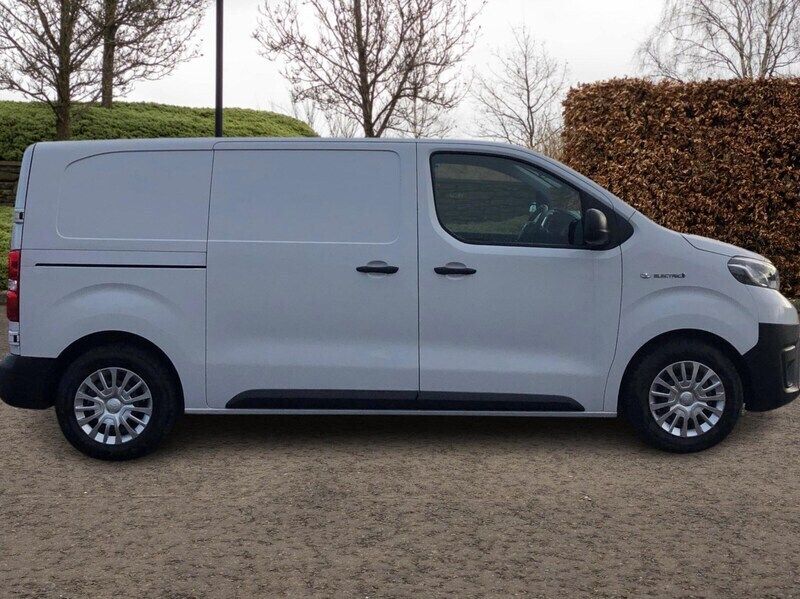 White Used 2023 Toyota Proace Van | £22,750 - Image 1/4