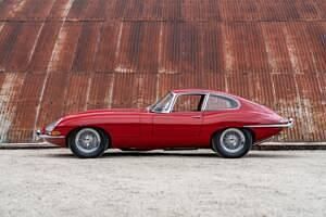 Używany Jaguar E-Type 269 KM (197 kW) 1964 Czerwony Coupe