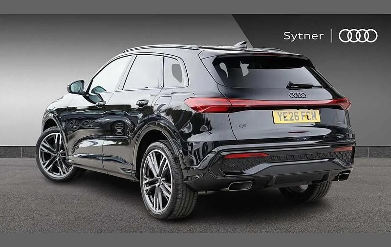 Used Audi Q5 Comfort 295 HP (216 kW) 2026 Black SUV