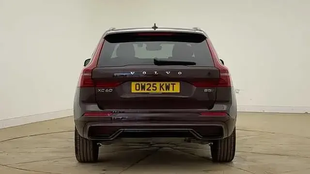 Used Volvo XC60 Plus 247 HP (181 kW) 2026 SUV
