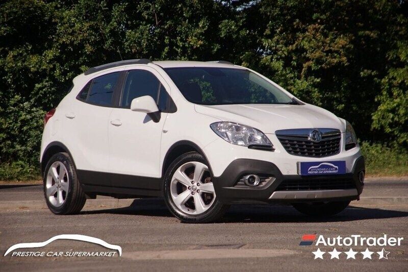 White Used 2014 Vauxhall Mokka S SUV | £4,799 (Fair price) - Image 1/4