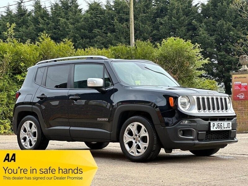 Black Used 2016 Jeep Renegade Limited SUV | £5,990 (Fair price) - Image 1/2
