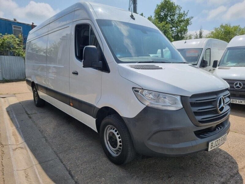 White Used 2022 Mercedes Sprinter Progressive Van | £16,340 (Good price) - Image 1/3