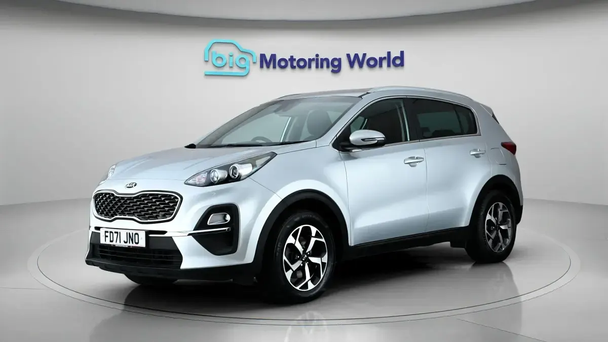 Gebraucht Kia Sportage 136 PS (100 kW) 2022 Silber SUV