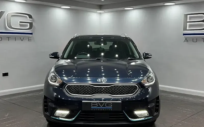 Używany Kia Niro 141 KM (103 kW) 2019 Niebieski SUV