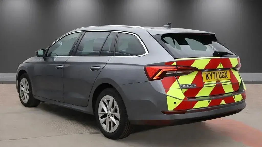 Used Skoda Octavia SE L 150 HP (110 kW) 2022 Grey Estate