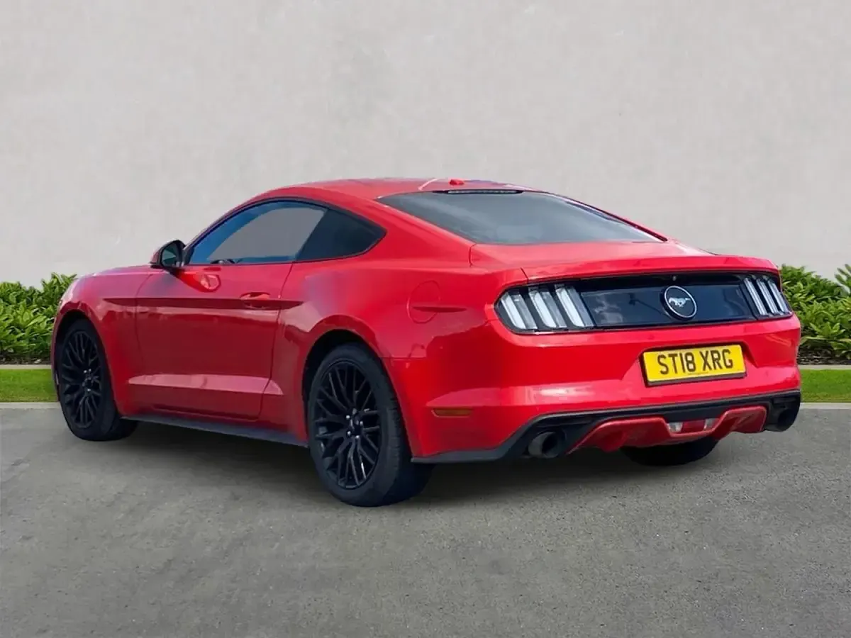 Usado Ford Mustang 310 HP (228 kW) 2018 Vermelho Coupé