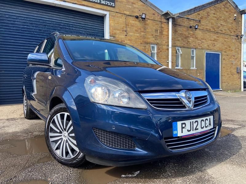 Used Vauxhall Zafira 115 HP (84 kW) 2012 Blue MPV