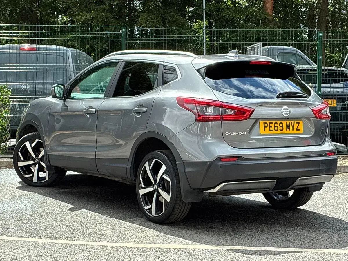 Used Nissan Qashqai S 140 HP (102 kW) 2019 Grey SUV