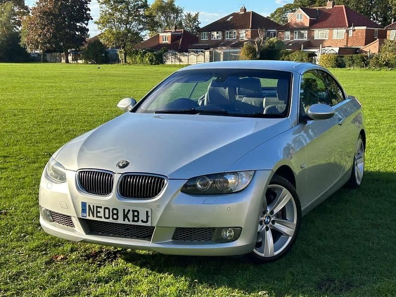 Silver Used 2008 BMW 335 Cabriolet Comfort Edition Cabriolet | £5,495 (Fair price) - Image 1/4