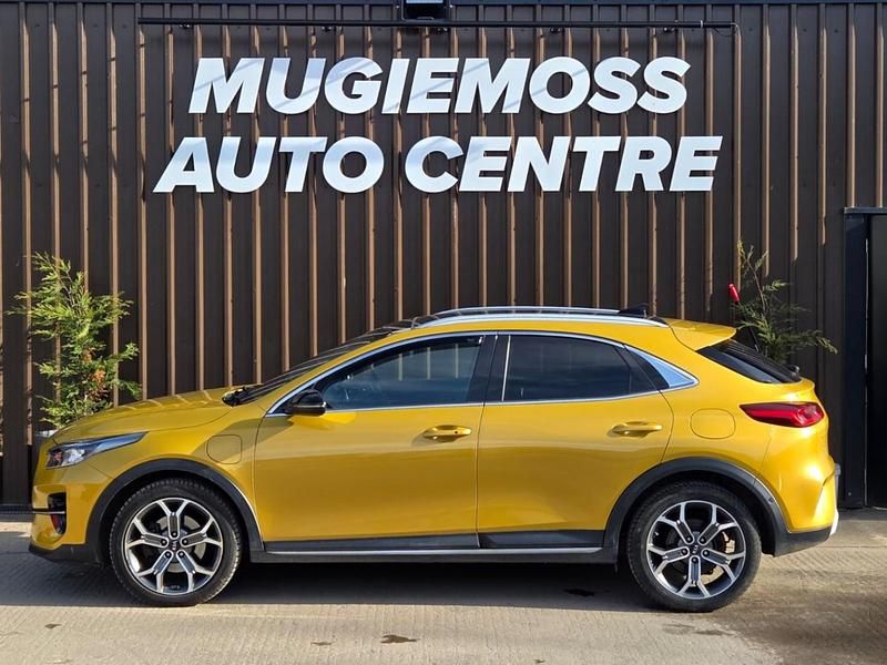 Used Kia XCeed First Edition 139 HP (102 kW) 2021 Yellow SUV