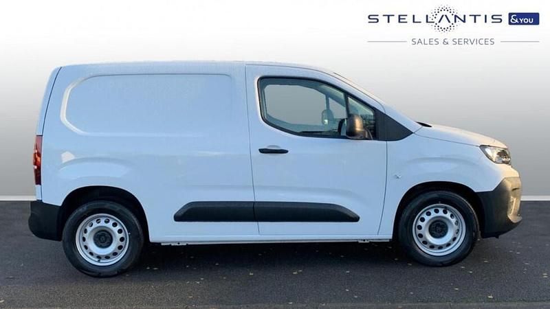Used Peugeot E-Partner 98 kW (134 HP) 2025 White MPV