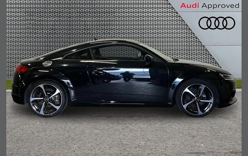 Używany Audi TT Sport 194 KM (142 kW) 2023 Czarny Coupe