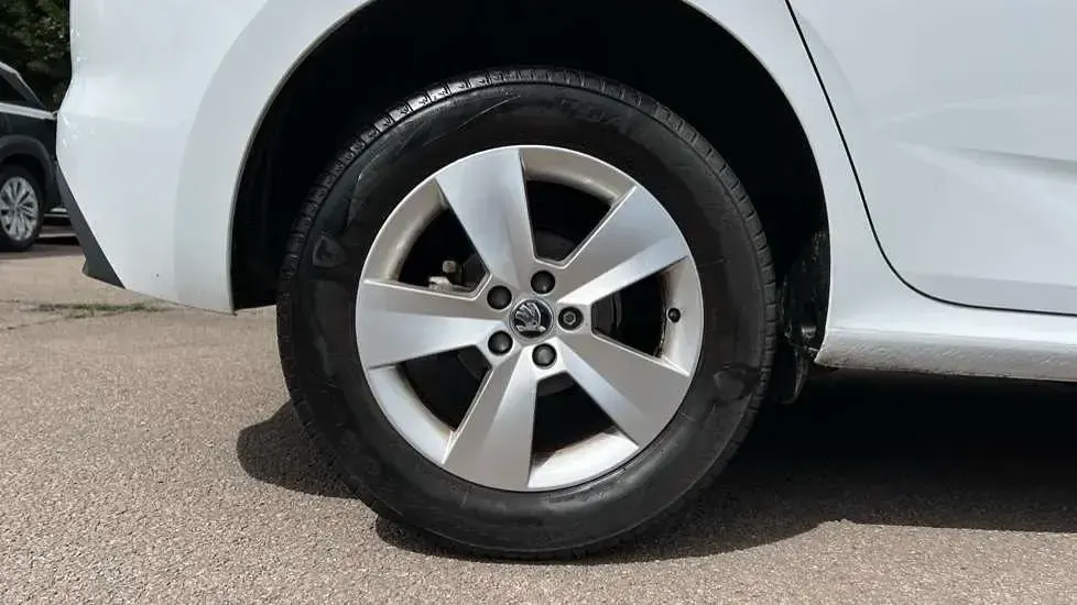 Usata Skoda Kamiq 95 CV (69 kW) 2021 Bianco SUV