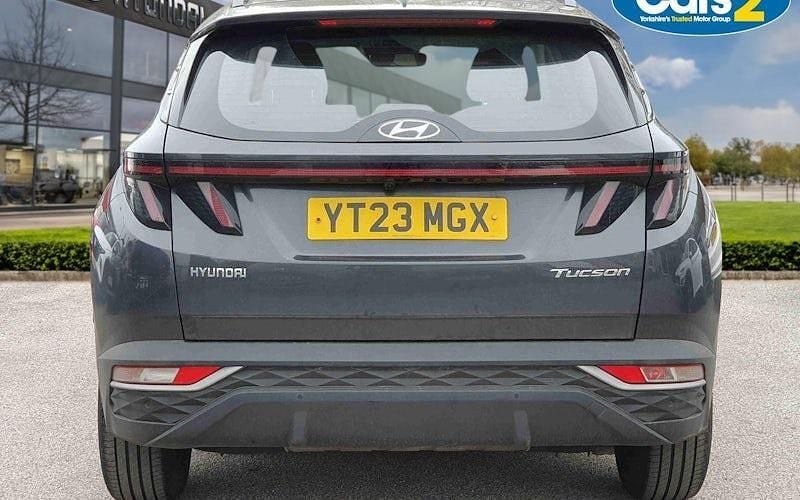 Used Hyundai Tucson SE 180 HP (132 kW) 2023 Grey SUV