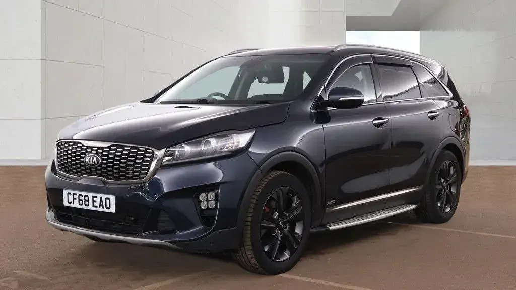 Used Kia Sorento GT-Line 197 HP (144 kW) 2019 Blue SUV