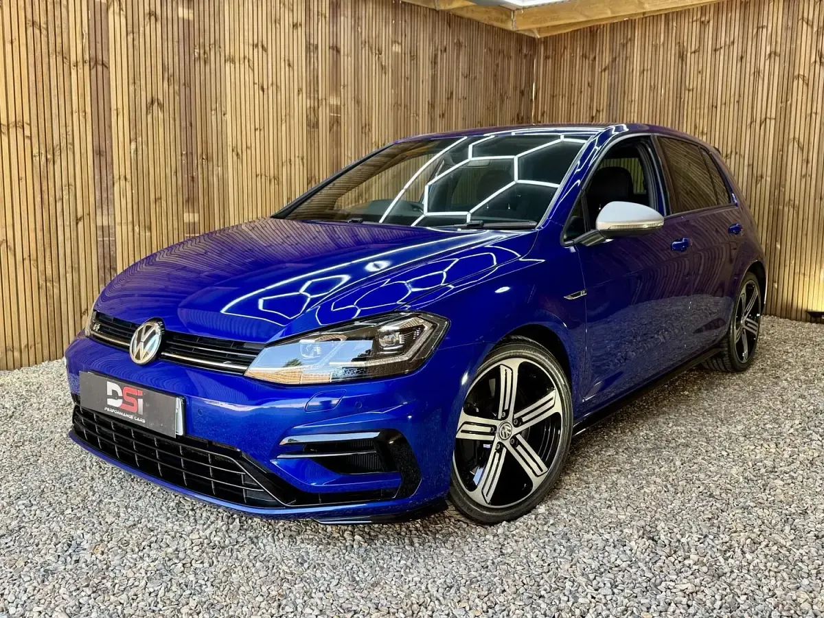 Used VW Golf VII R 310 HP (228 kW) 2017 Blue Hatchback