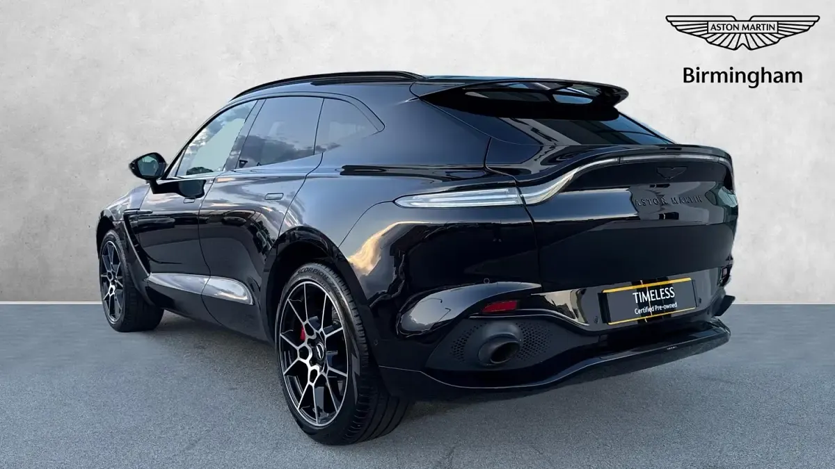 Used Aston Martin DBX 550 HP (404 kW) 2020 Black SUV